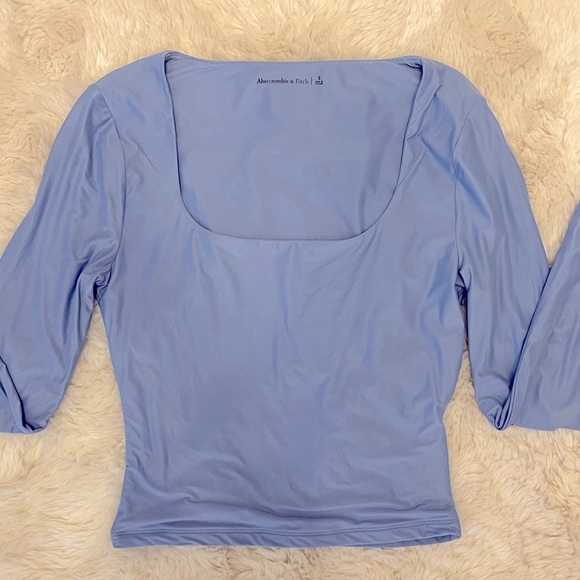 Abercrombie & Fitch tops - Picture 6 of 8